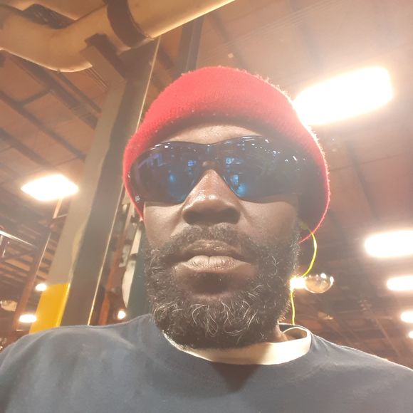 Meet your Posher, Mack - Picture 1 of 1